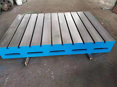 机床工作台